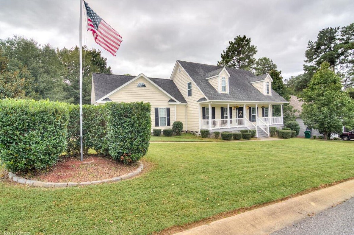 2 Gippy Ct, Aiken SC 29803-8572 exterior