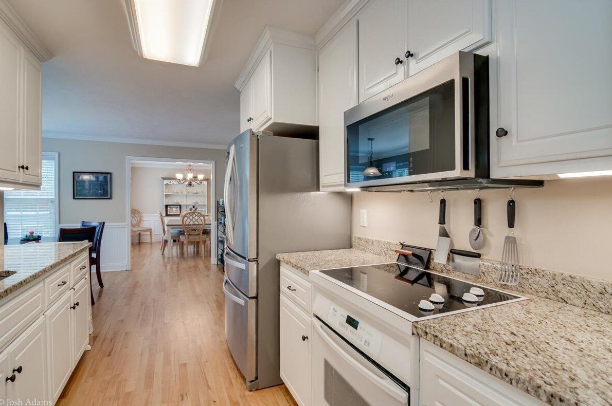 2 Gippy Ct, Aiken SC 29803-8572 exterior