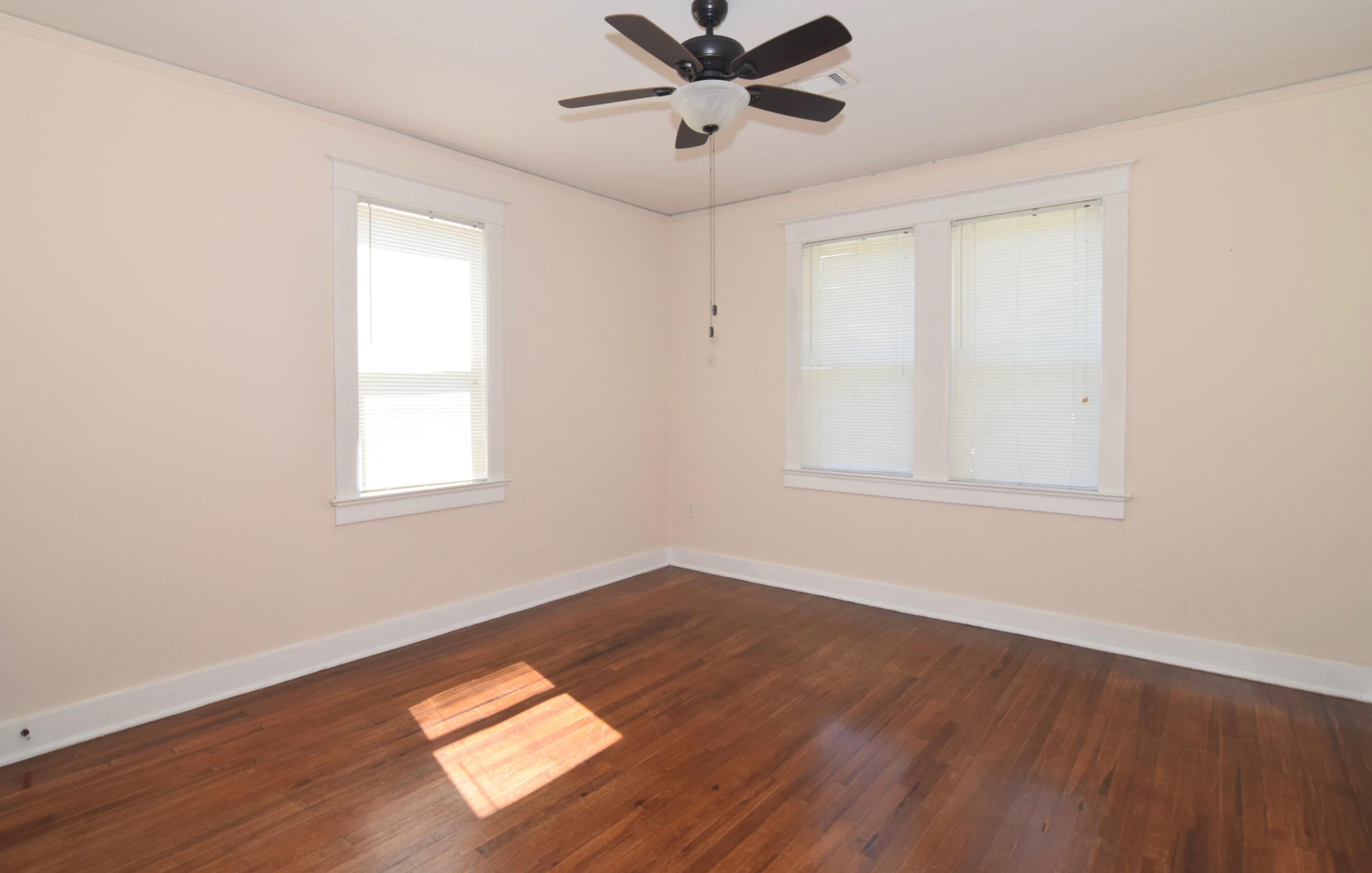 1322 Laurel St, Augusta GA 30904-5708 exterior