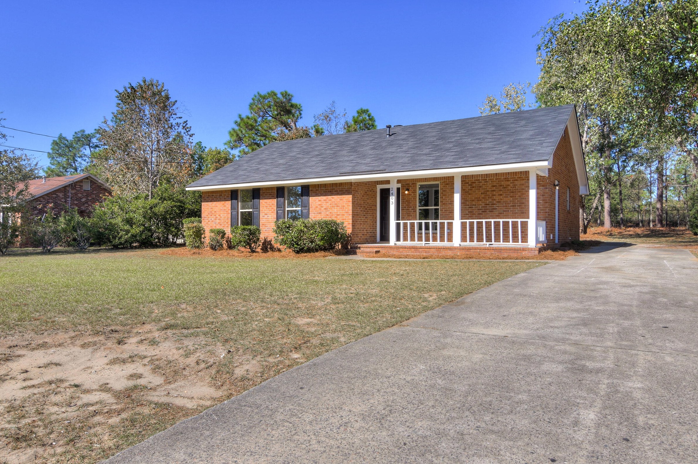 2403 Travis Rd, Hephzibah, GA 30815-7940