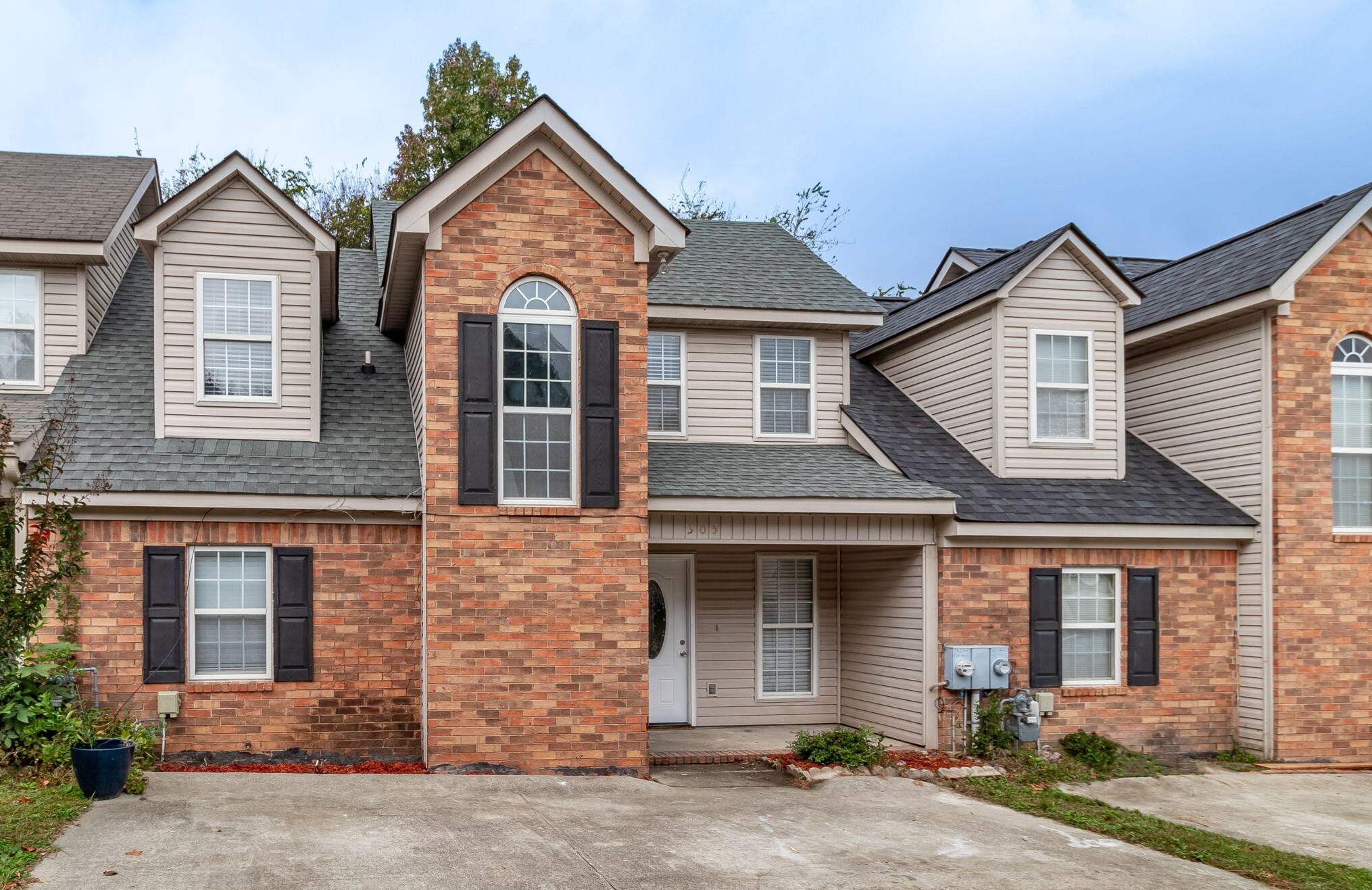 305 Hazelnut Dr, Grovetown, GA 30813