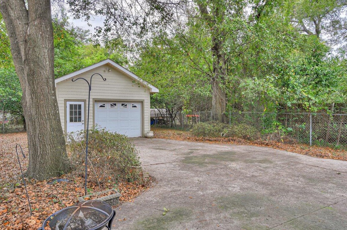 933 Merry St, Augusta GA 30904-3838 exterior