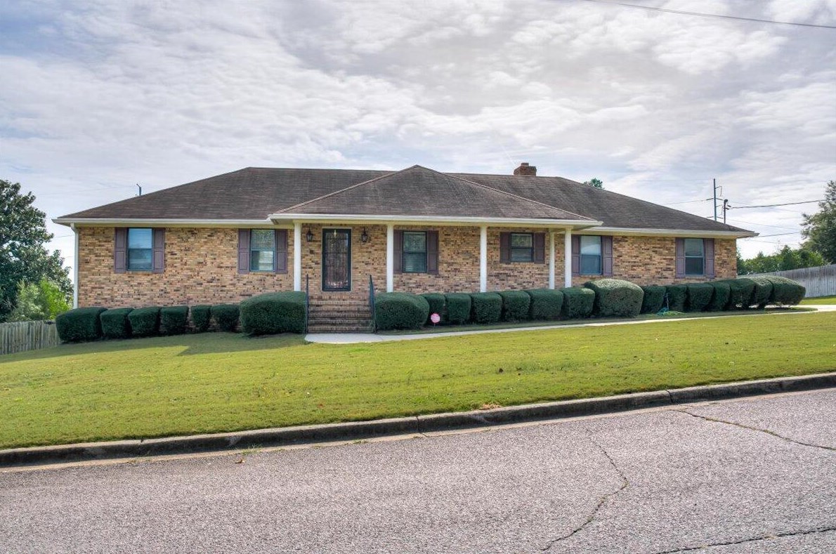 2012 Nottingham Dr, Augusta, GA 30906-4730