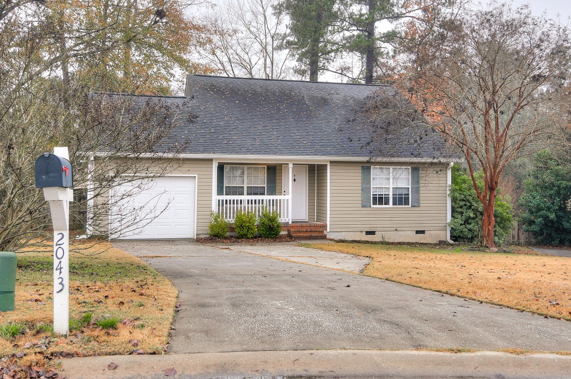 2043 Shoreline Dr, Grovetown, GA 30813-5251