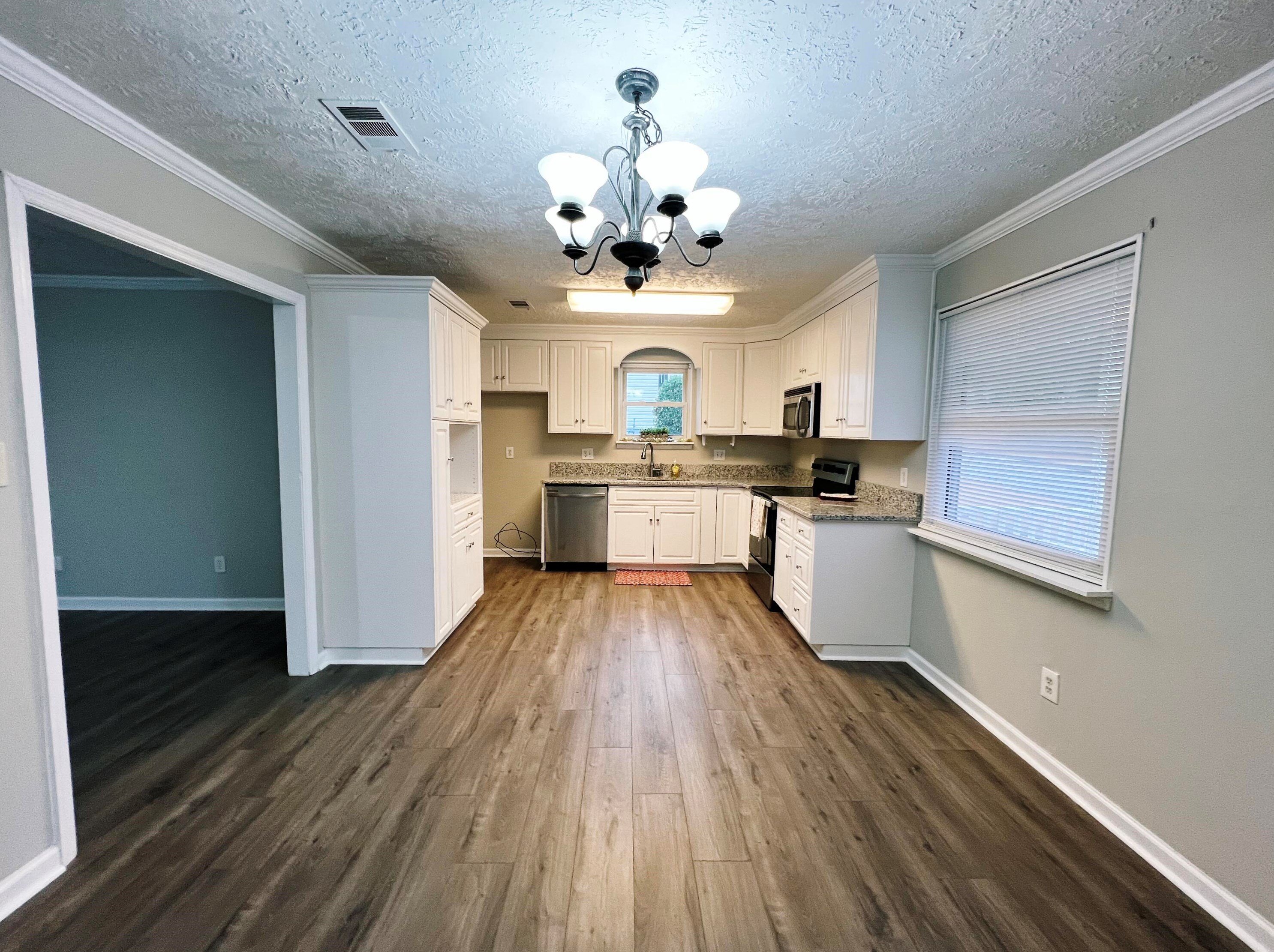137 Lynne Dr, Augusta, GA 30907-1379