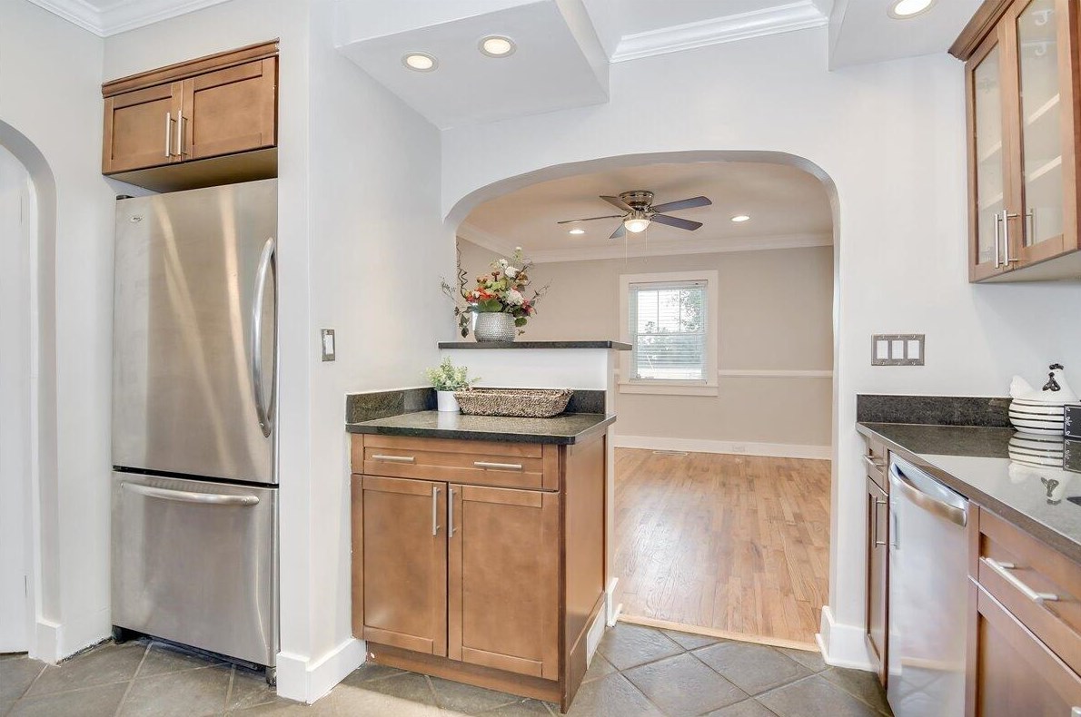 3023 Wrightsboro Rd, Augusta GA  30909-3074 exterior