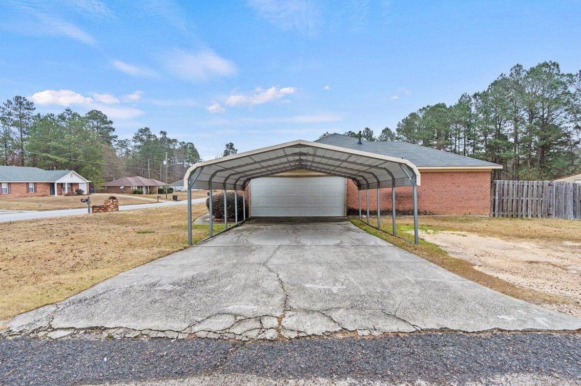 3529 Barker Dr, Hephzibah, GA 30815-7013