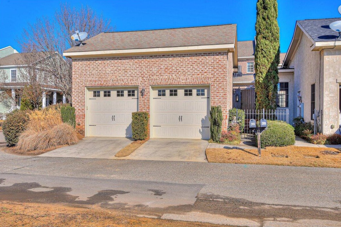 205 Society Hill Dr, Aiken SC  29803-1728 exterior