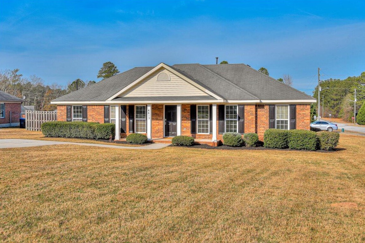 4413 Creekside Ct, Hephzibah, GA 30815-5881