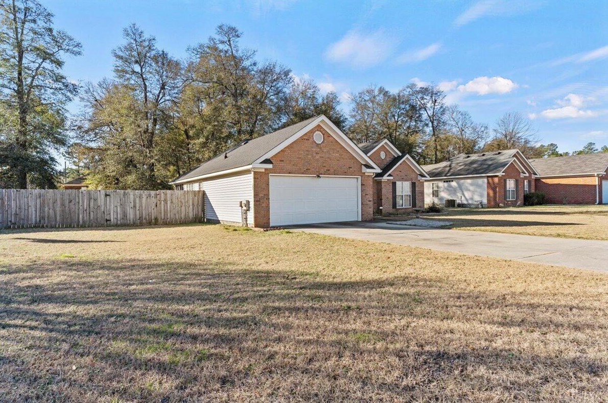 1110 Chambers Dr, Hephzibah, GA 30815-4484
