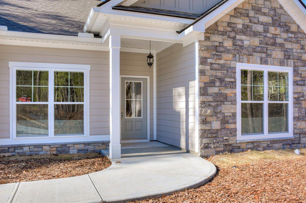 210 Niblick Ln, Mc Cormick, SC 29835