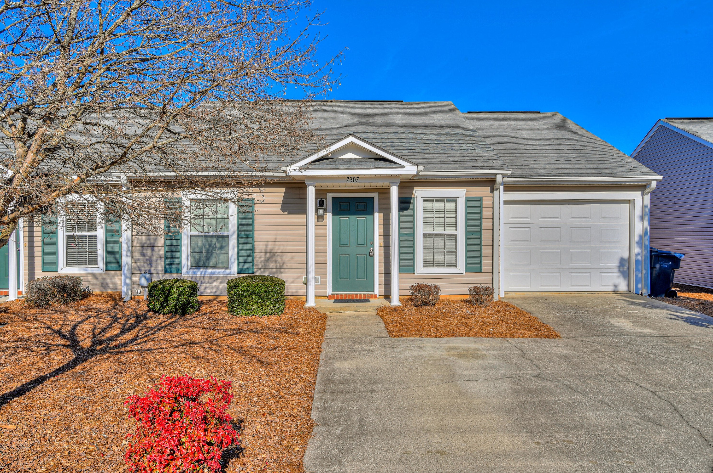 7307 Dorado Dr, Augusta, GA 30909-4049