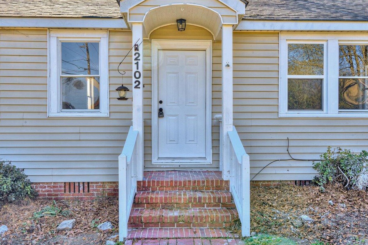 2102 Greene St, Augusta GA  30904-3532 exterior