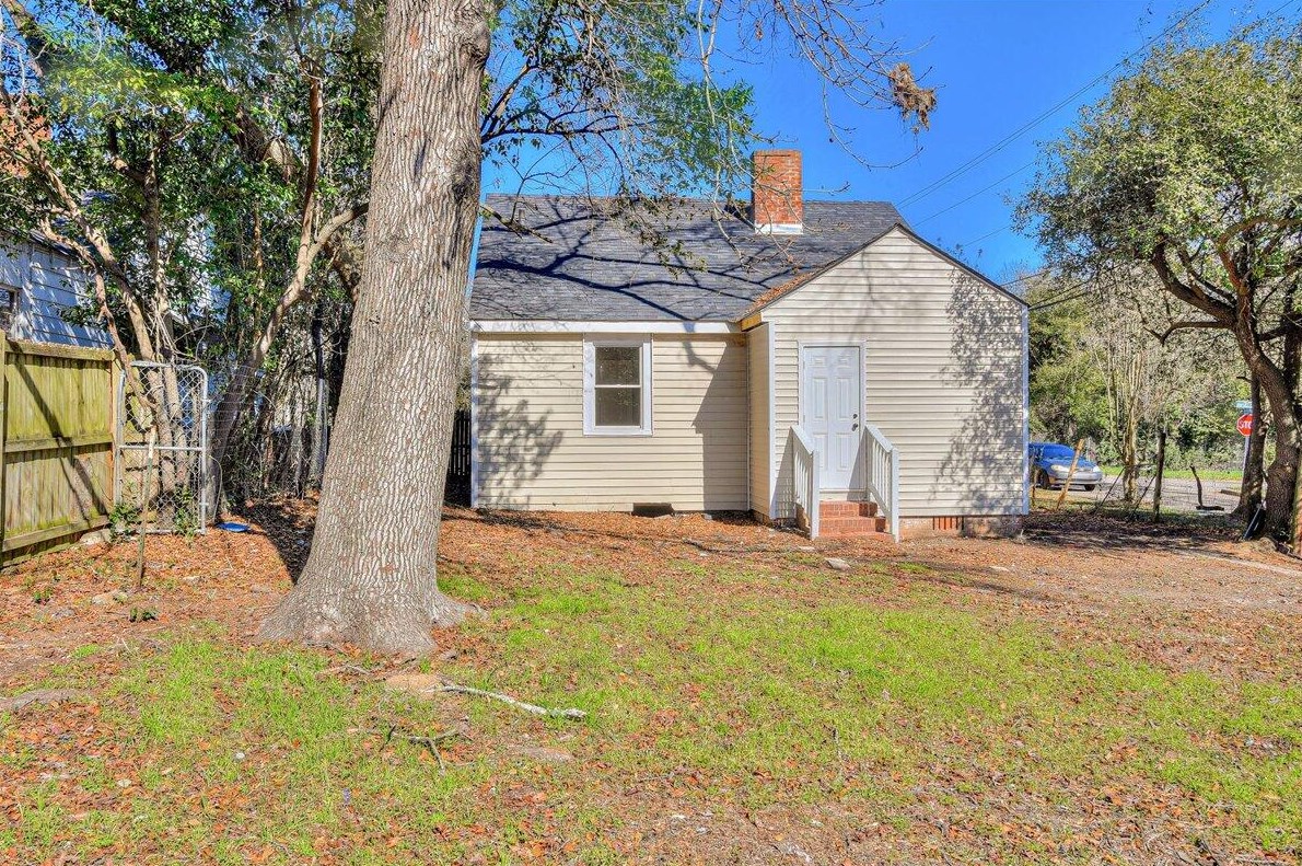 2102 Greene St, Augusta GA  30904-3532 exterior