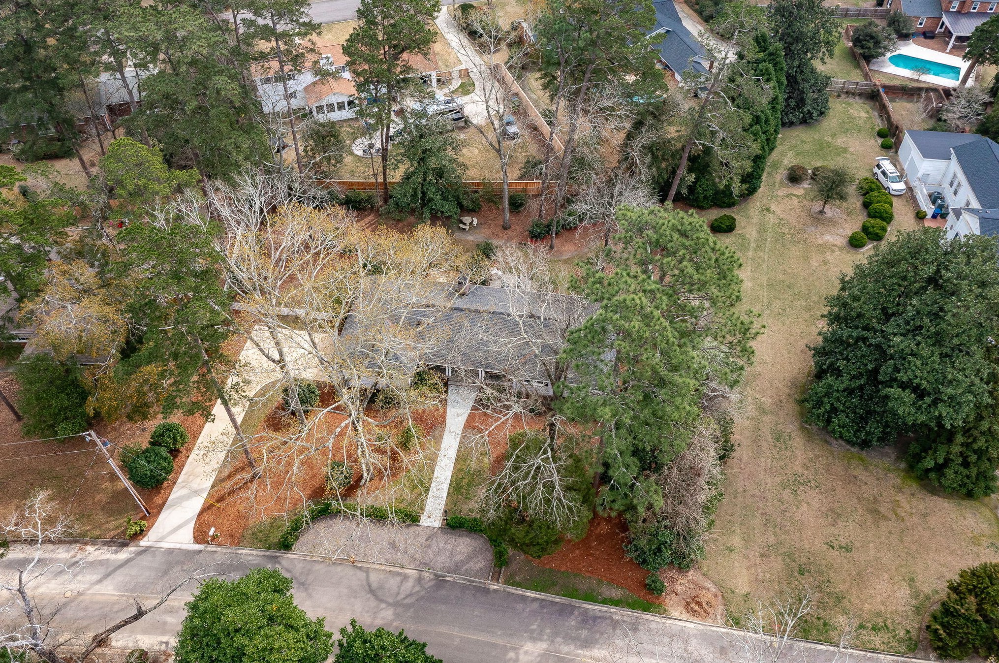 834 Magnolia St, Aiken SC  29801-4908 exterior