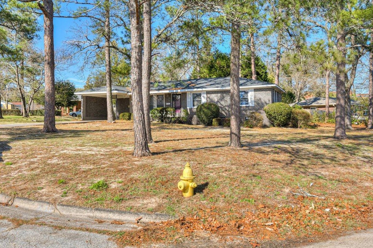 2221 Anthony Rd, Augusta, GA 30904-4825