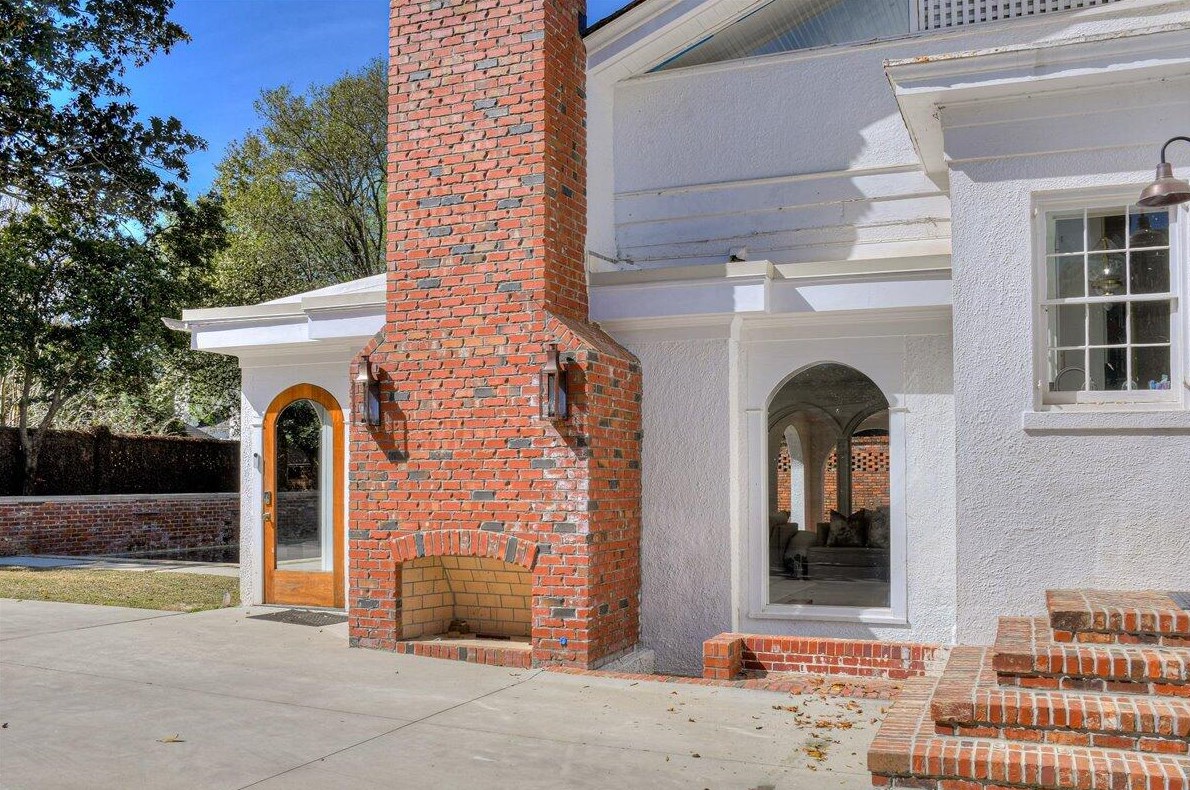 2818 Walton Way, Augusta GA 30909-5214 exterior