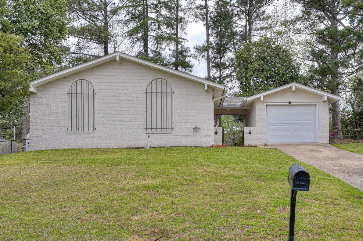 2307 Summit Ct, Augusta, GA 30906-4711