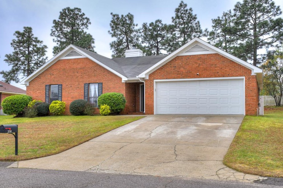 3210 Darwood Dr, Augusta, GA 30906-5778