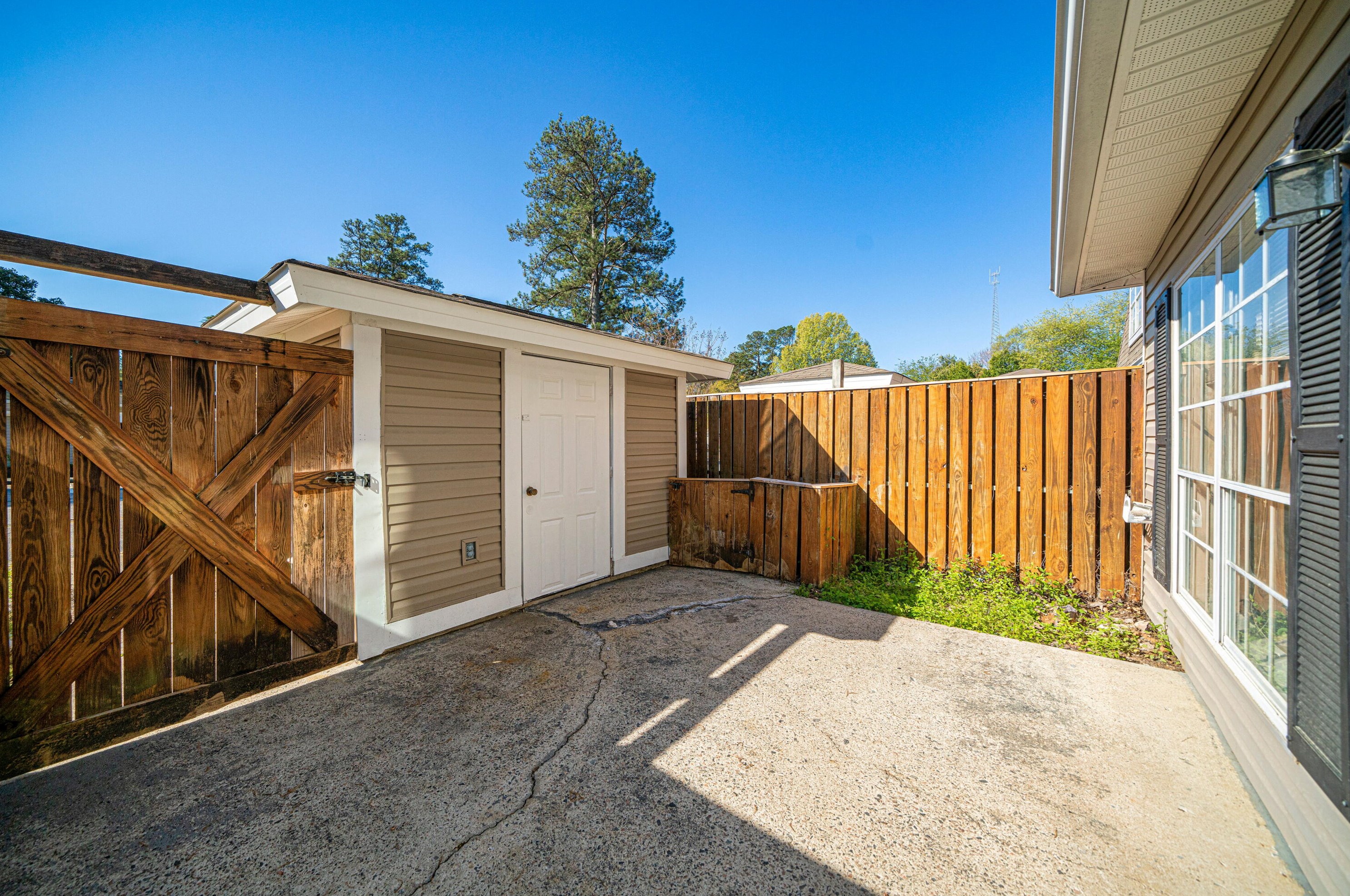 704 Vancouver Rd, North Augusta, SC 29841