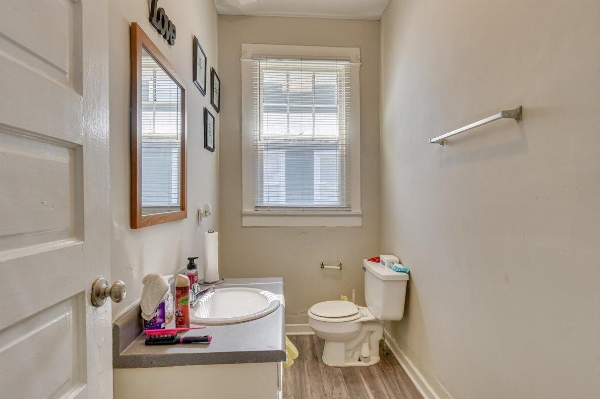 238 Ellis St, Augusta GA 30901-1642 exterior