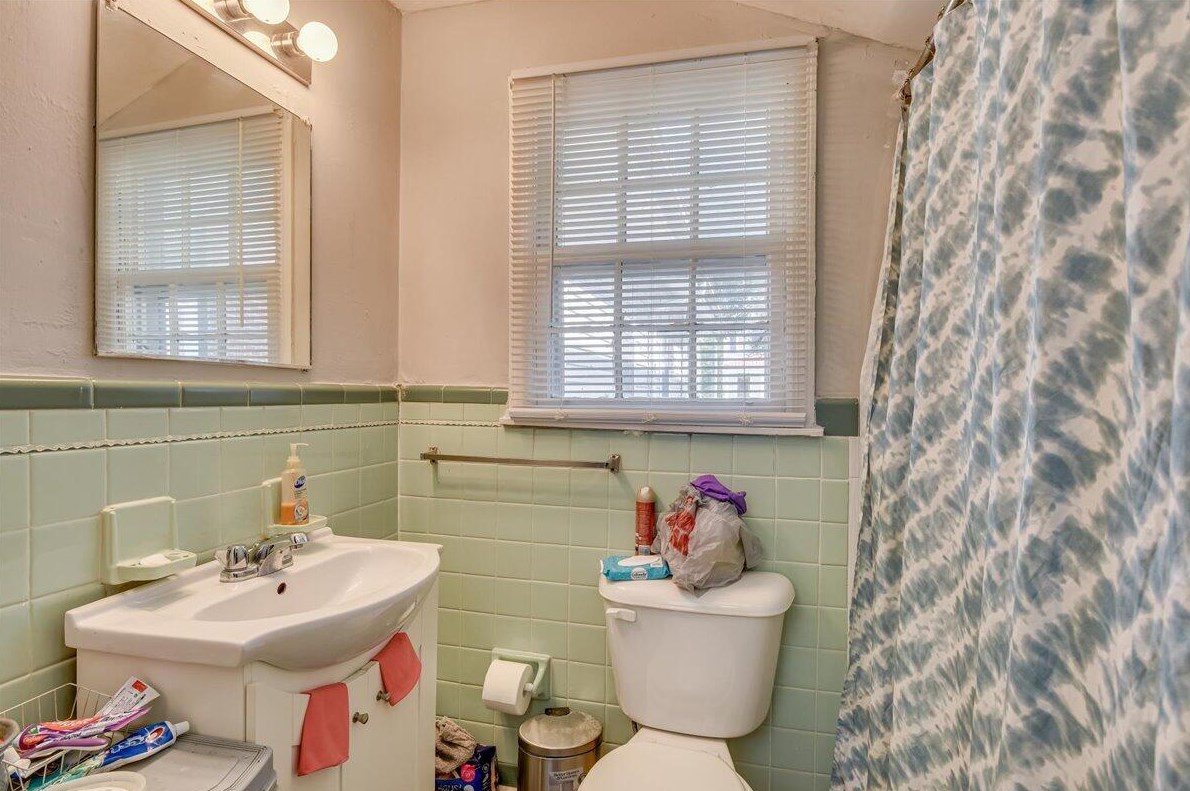 238 Ellis St, Augusta GA 30901-1642 exterior