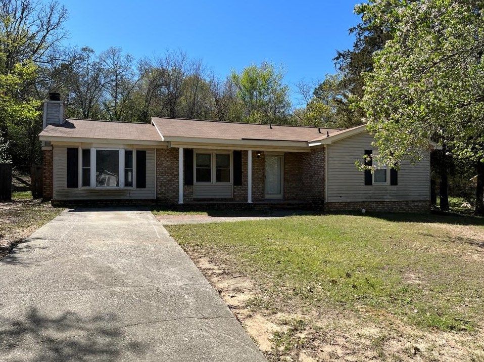 3735 Woodlake Rd, Hephzibah, GA 30815