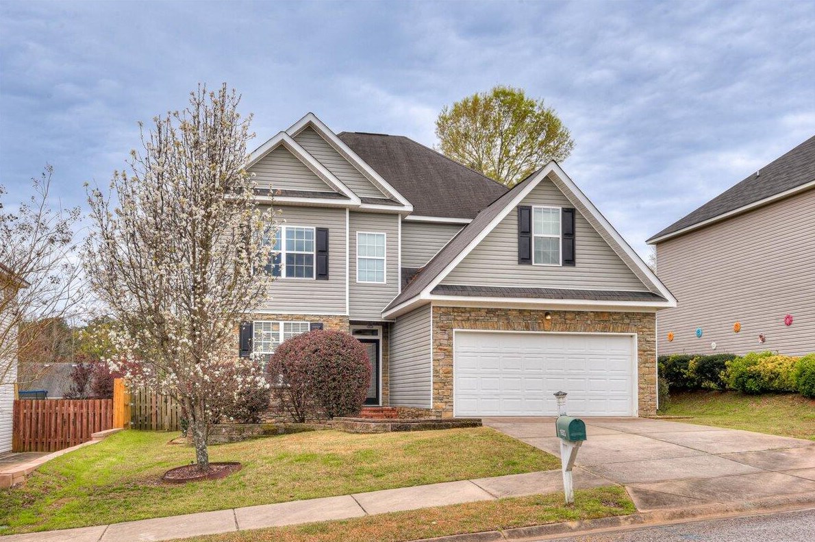 1603 Sweet Meadow Ln, Grovetown, GA 30813-8107