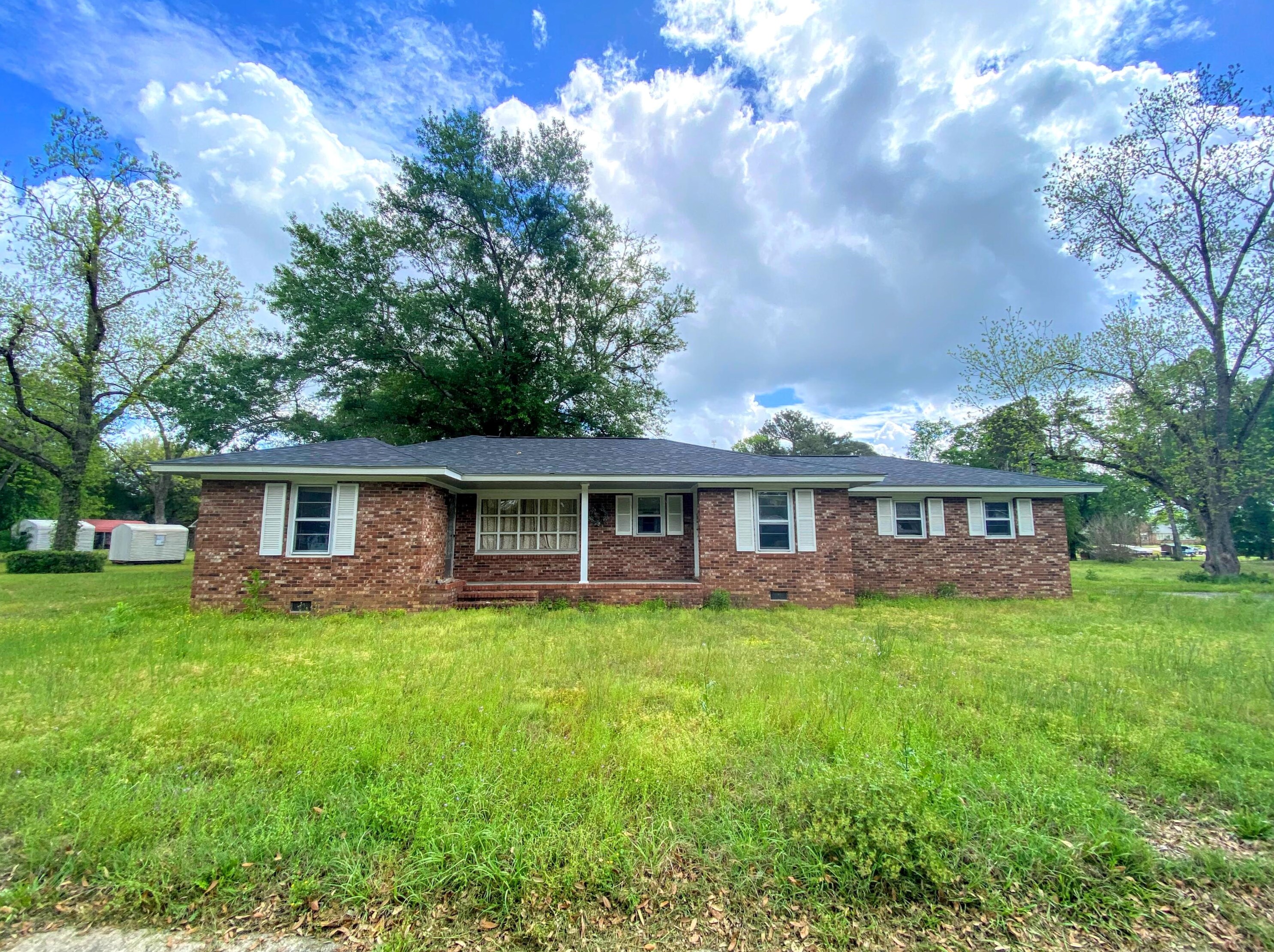 152 N Jones St, Herndon, GA 30441