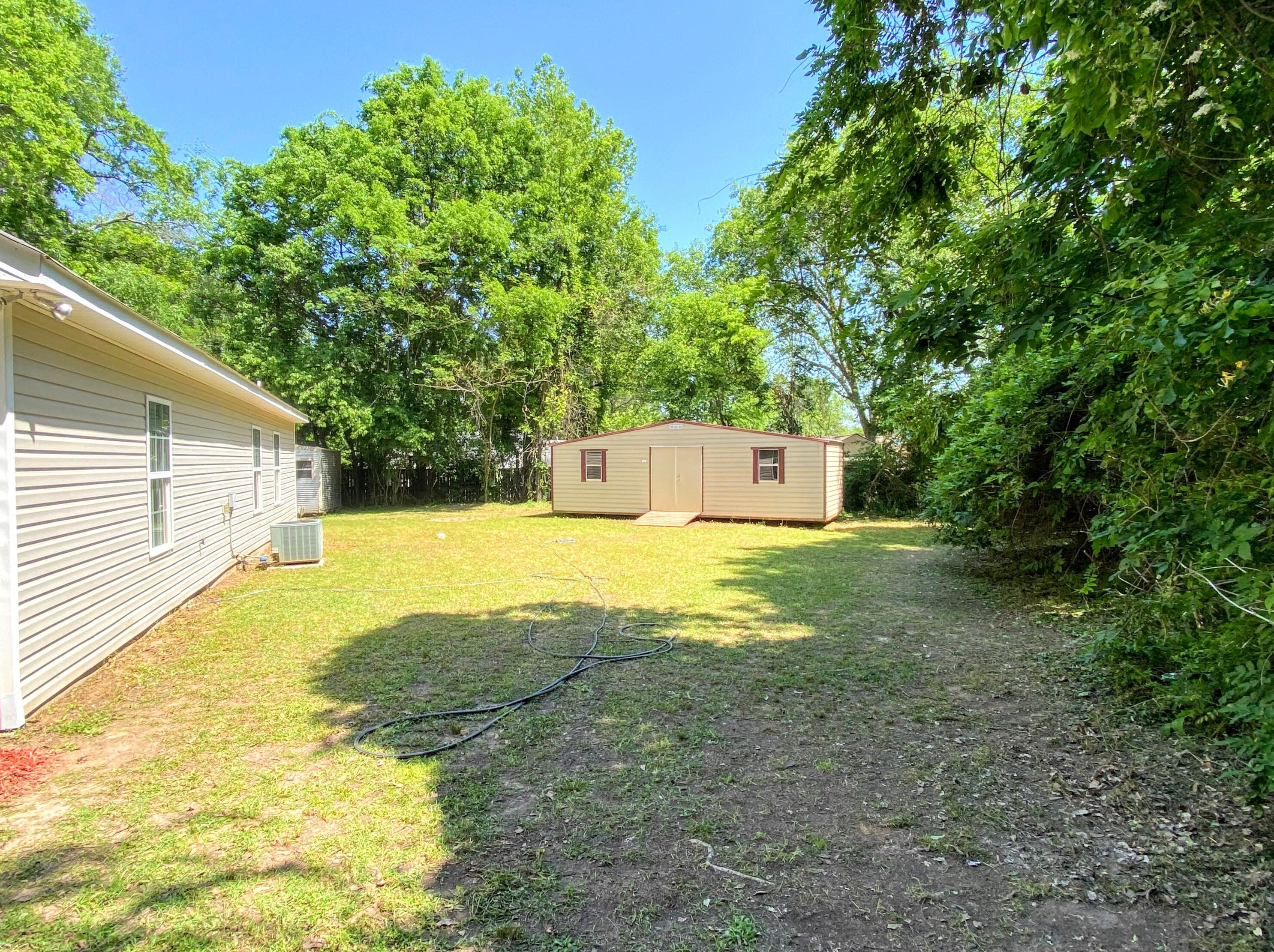 614 King Taylor Rd, Evans, GA 30809