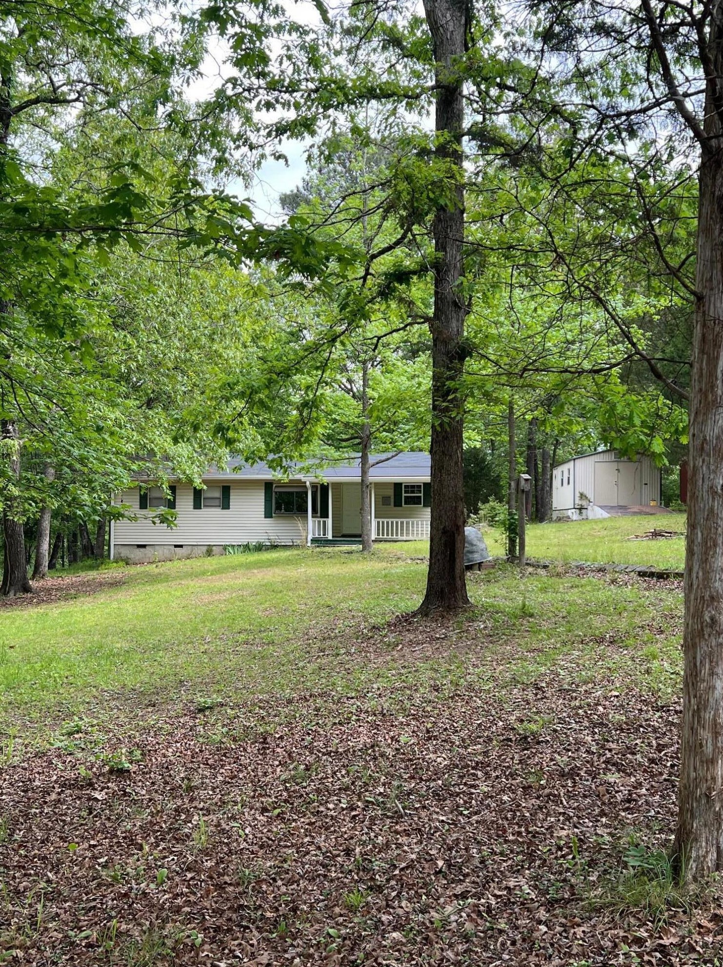 1466 Forest Lake Dr, Lincolnton, GA 30817