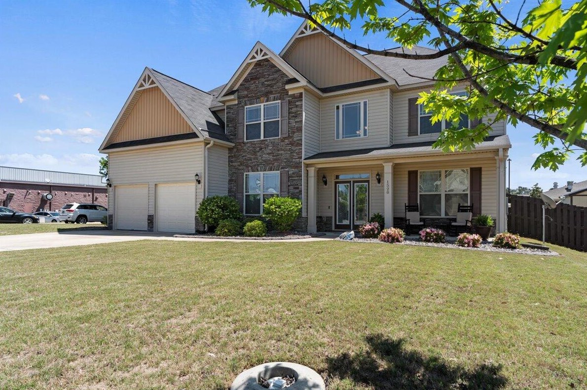 1520 Chase Creek Dr, Grovetown, GA 30813