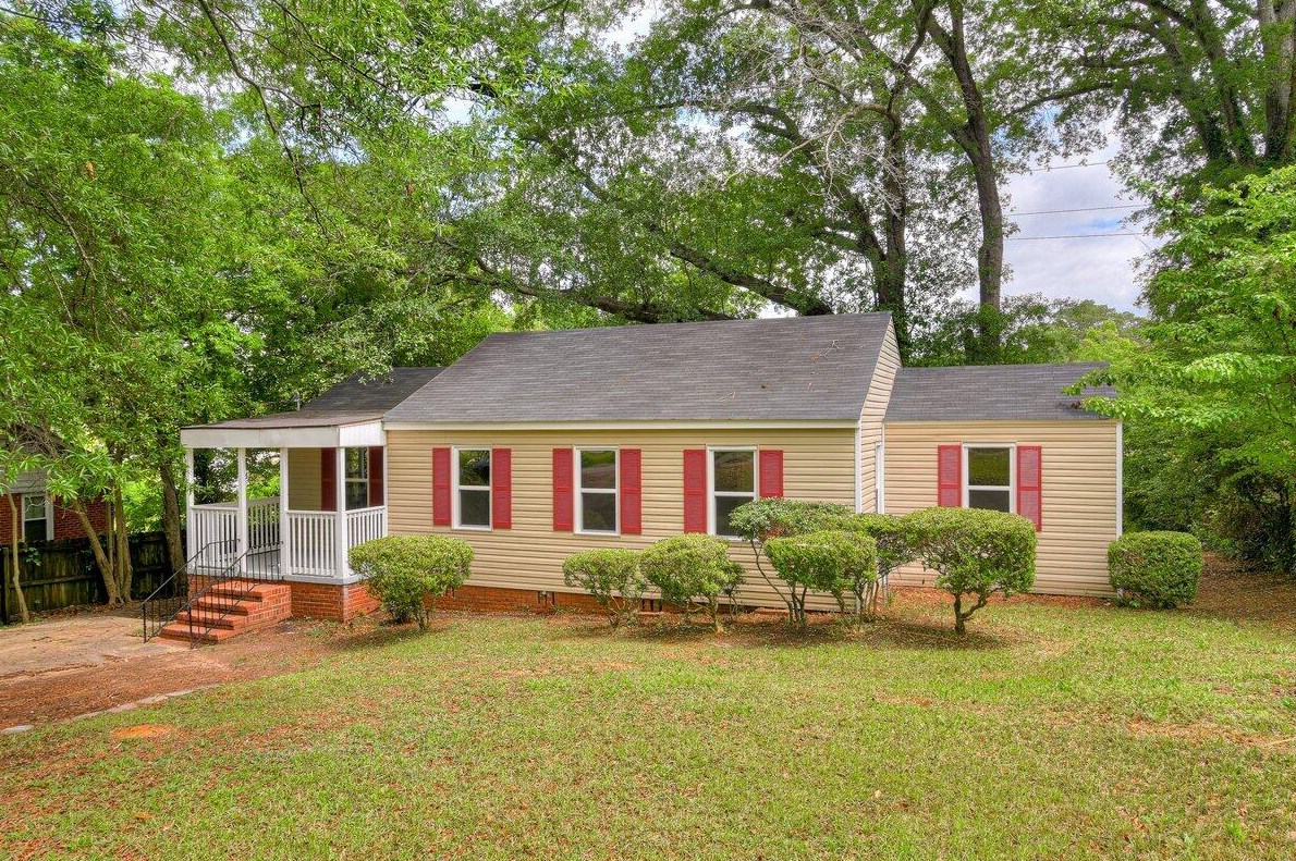 1043 Bedford Dr, Augusta, GA 30904-3168