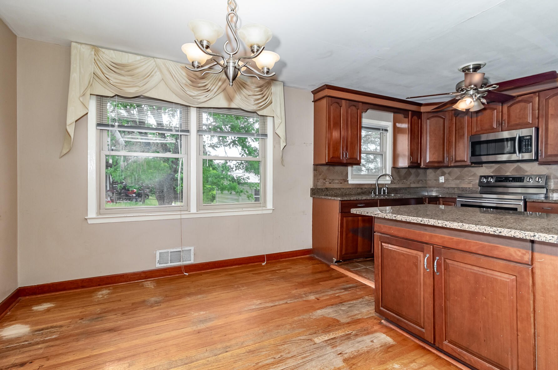 2803 Vernon Dr, Augusta, GA 30906-3256