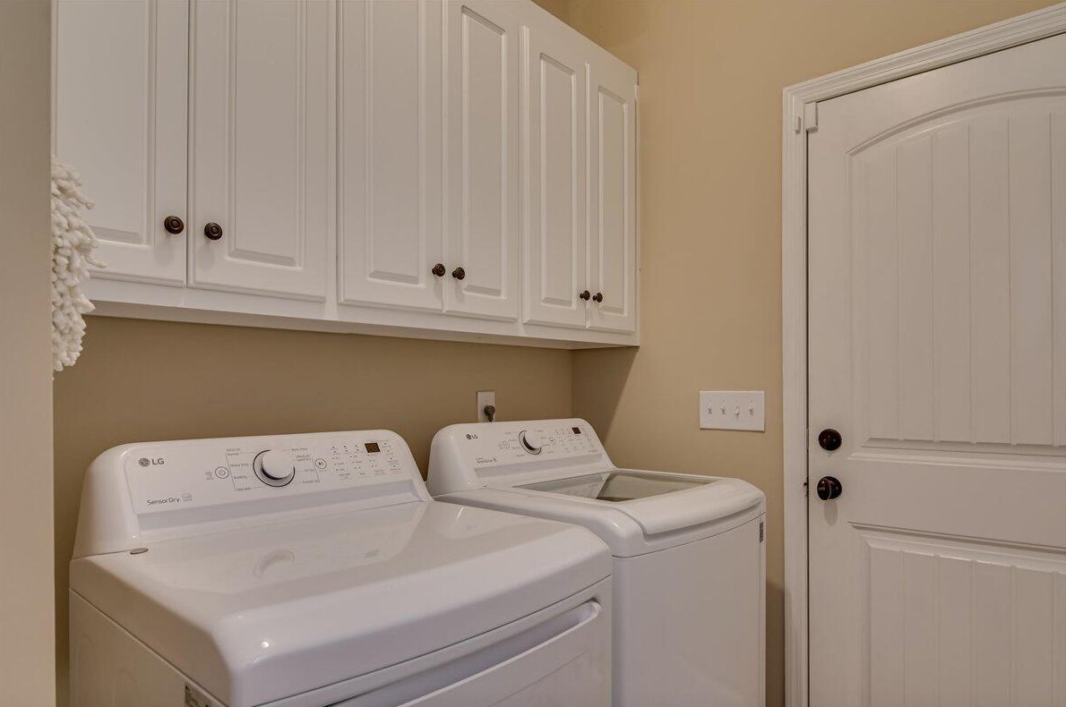 1443 Collins Dr, Augusta GA  30907-9769 exterior