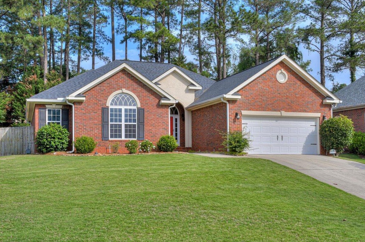 215 Carriage Hills Cir, Augusta, GA 30907-8227