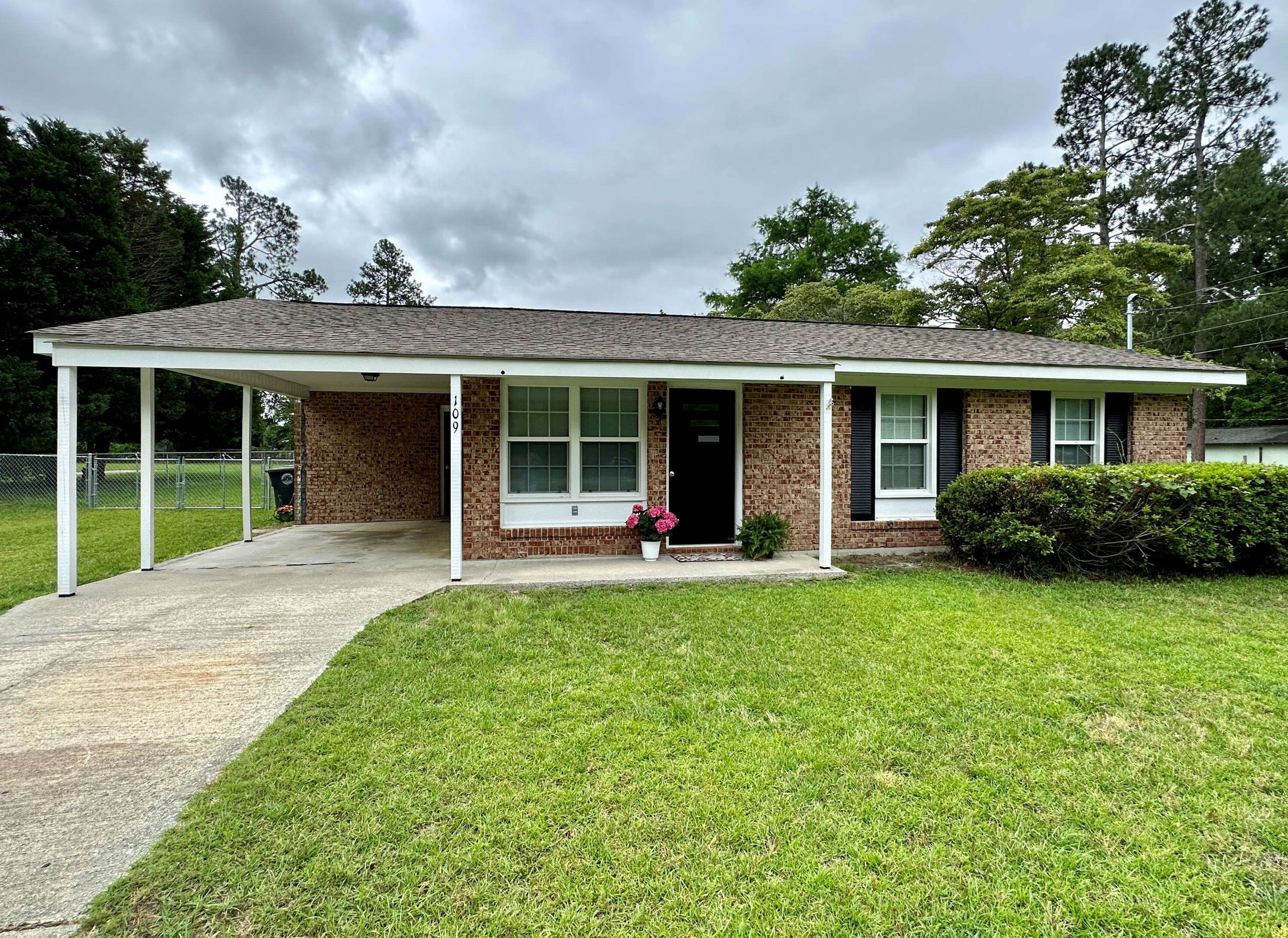 109 Spring Valley Rd, Shell Bluff, GA 30830
