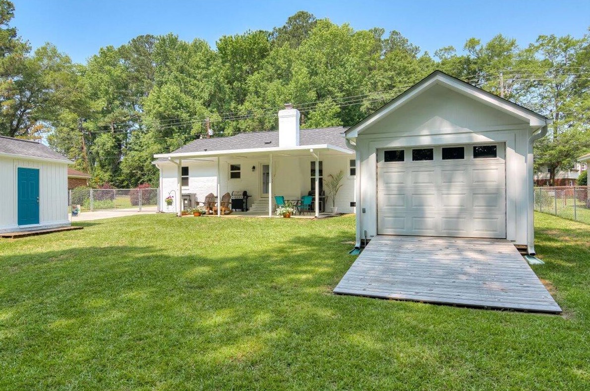 322 Pleasant Home Rd, Augusta GA 30907-3587 exterior