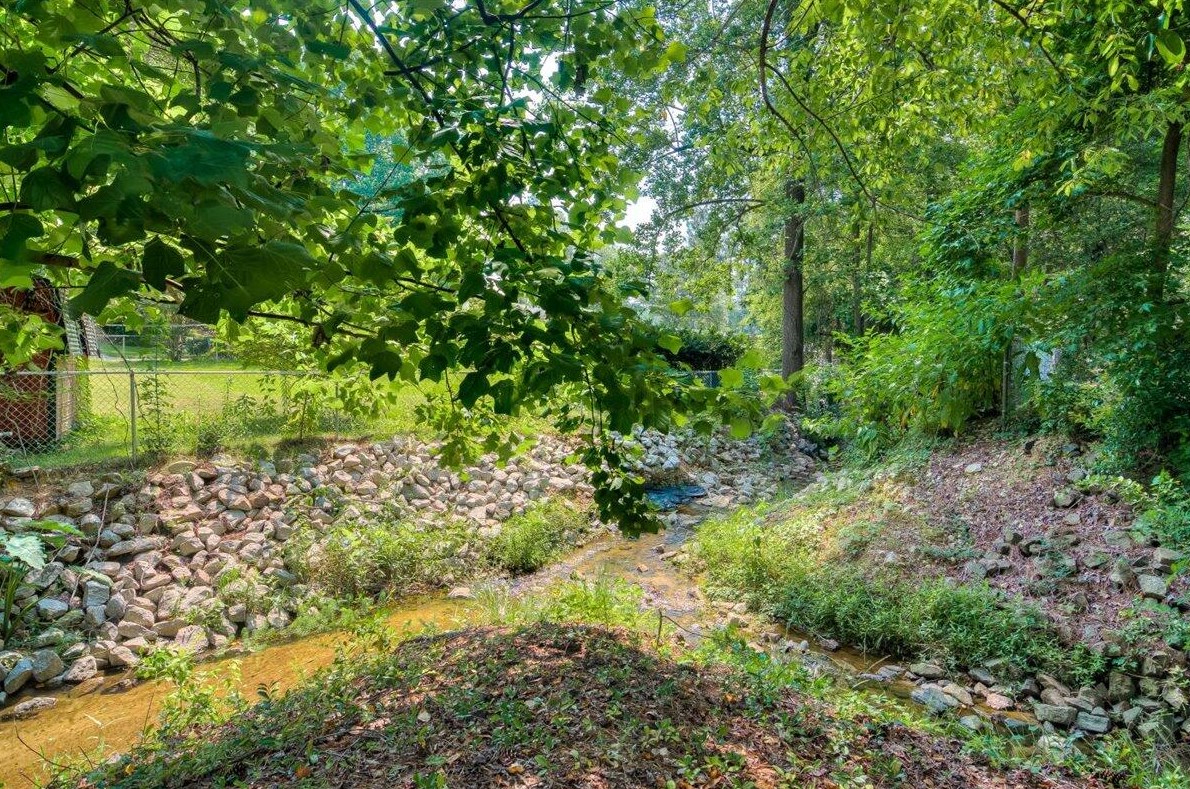 322 Pleasant Home Rd, Augusta GA 30907-3587 exterior