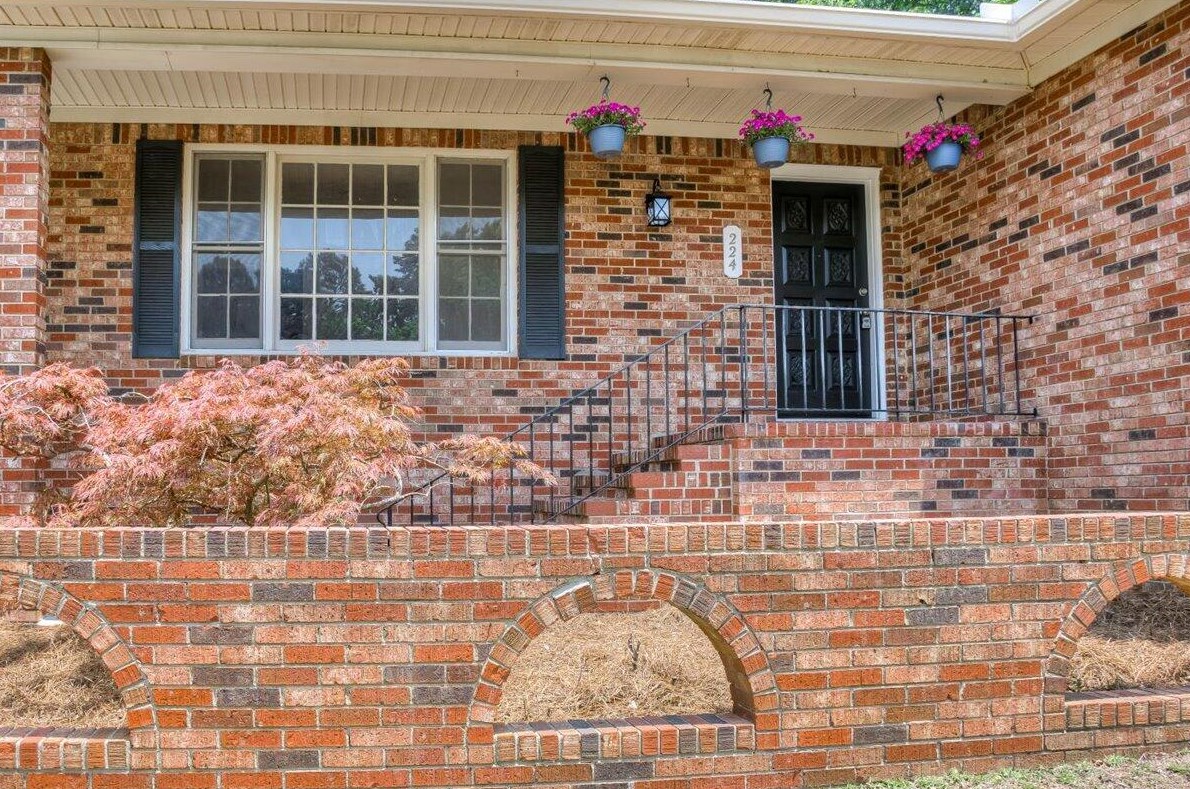 224 Norma Ln, Evans, GA 30809