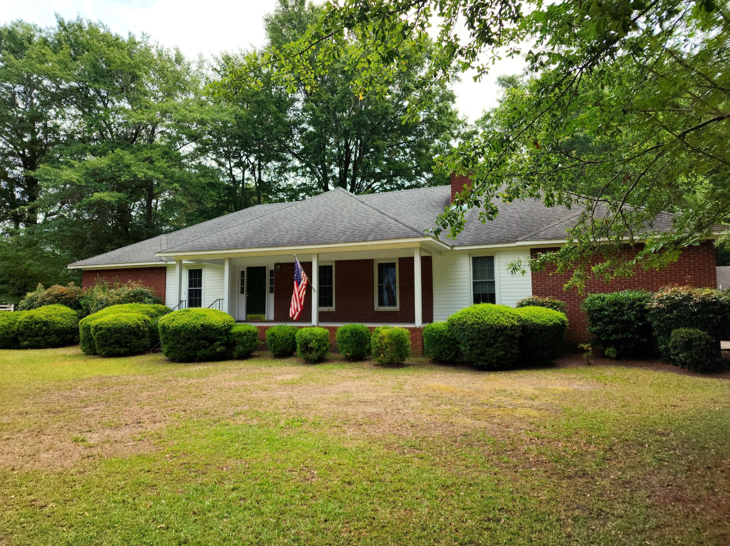212 Peachtree St, Wrens, GA 30833