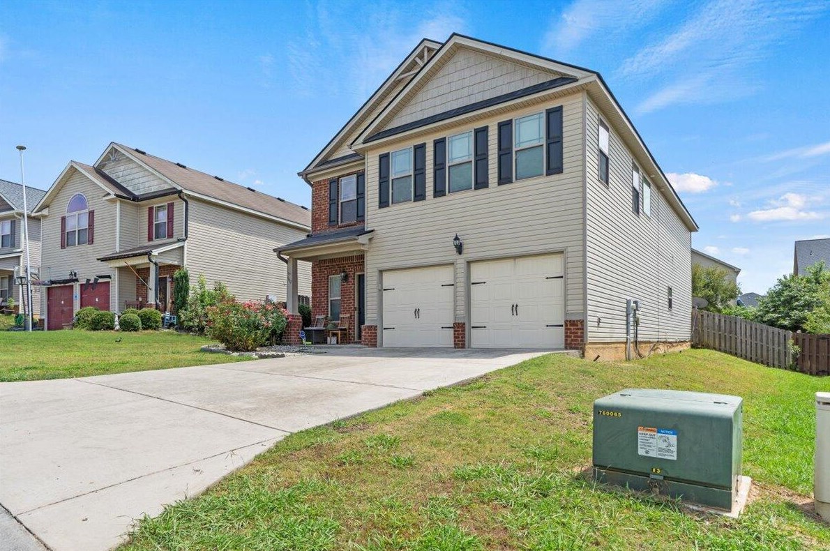 1112 Grove Landing Ln, Grovetown, GA 30813