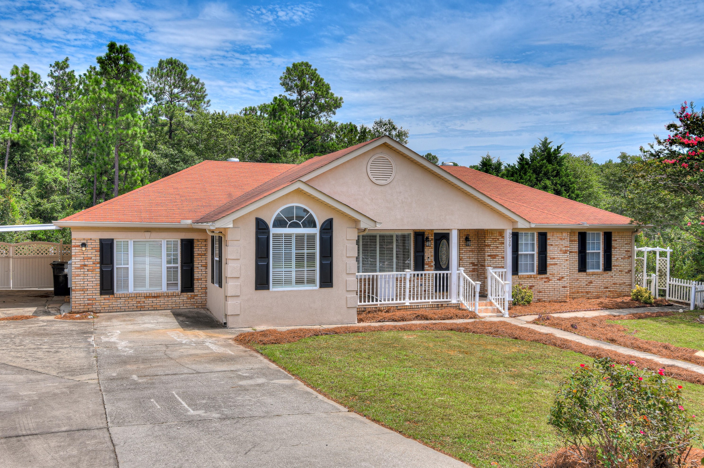 3929 Crest Dr, Hephzibah, GA 30815