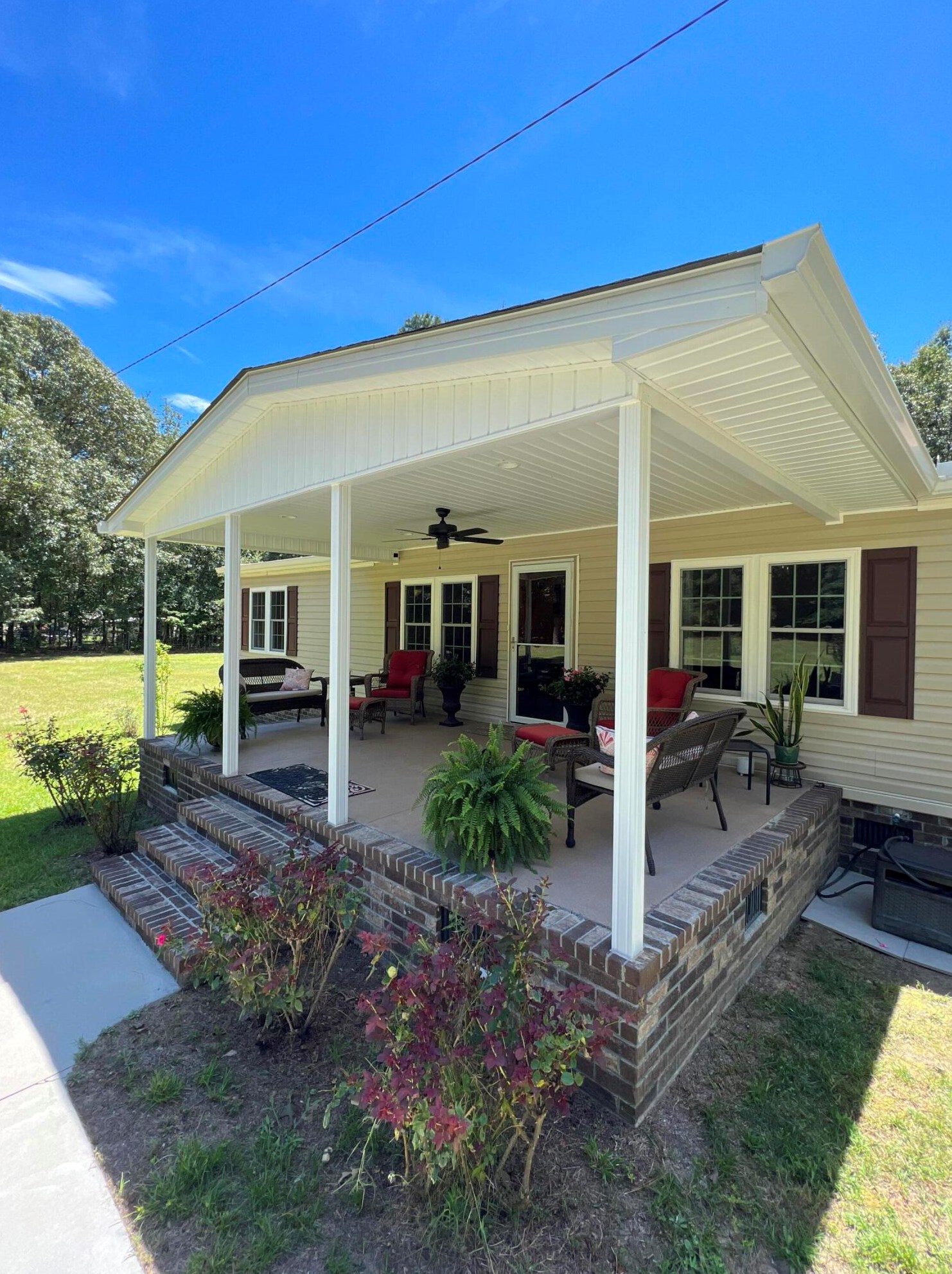 3166 Melba Dr, Hephzibah, GA 30815-5543