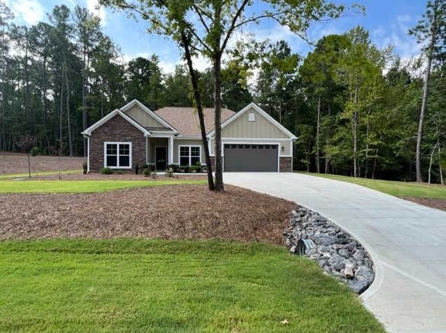 104 Esmont Dr, Mc Cormick, SC 29835