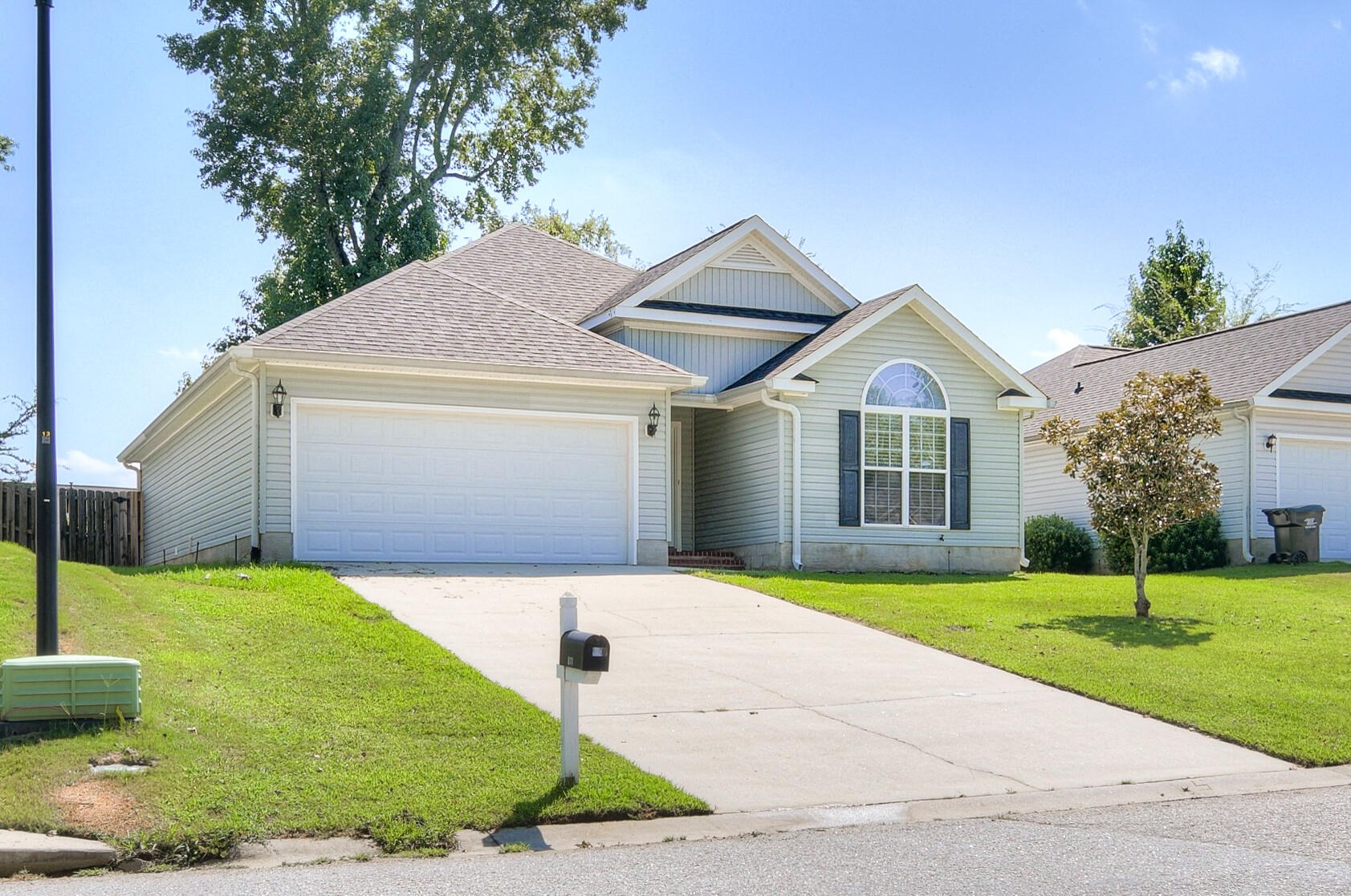 811 Tyler Woods Dr, Grovetown, GA 30813-6308