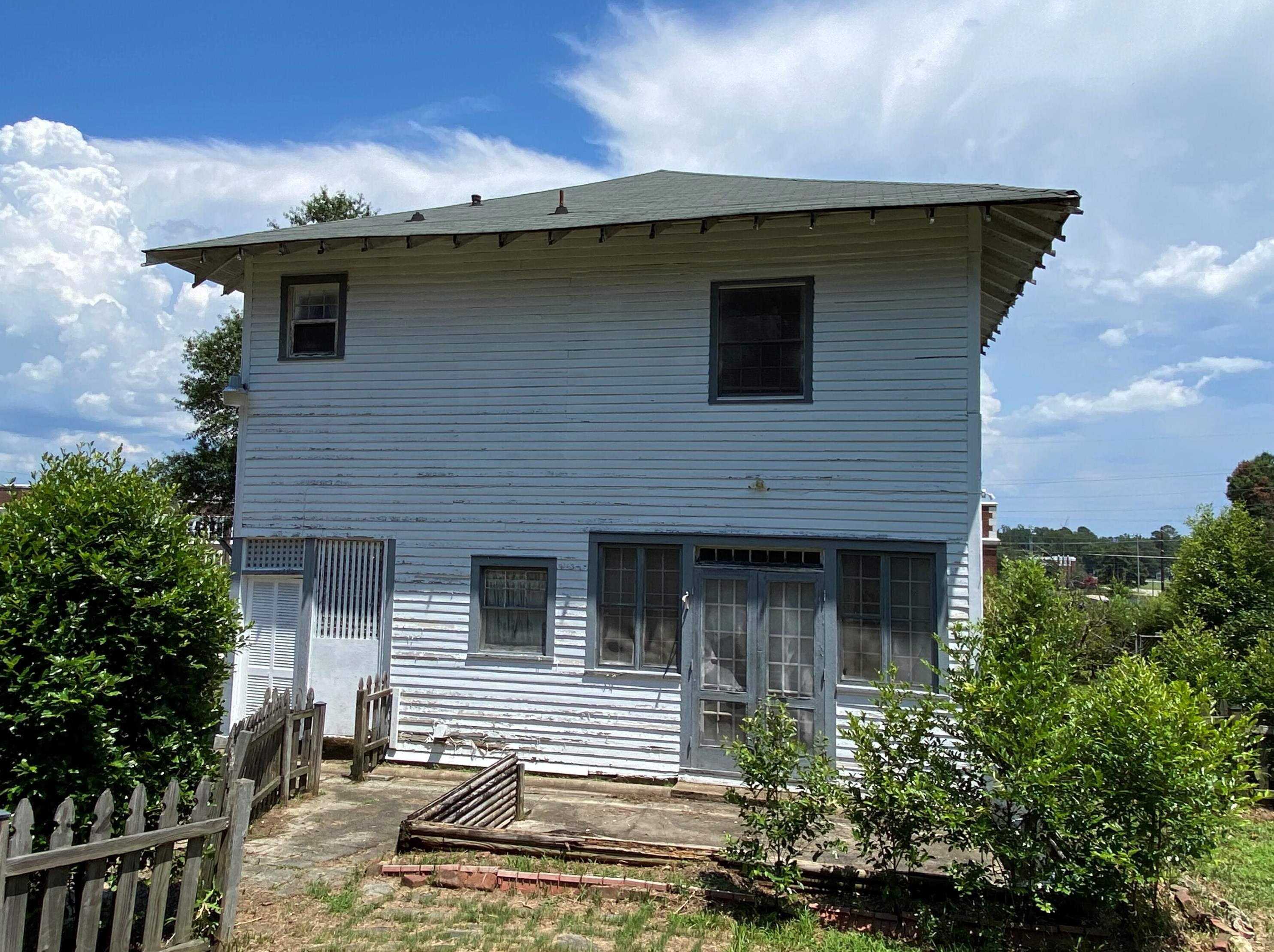 927 Russell St, Augusta GA 30904-4162 exterior