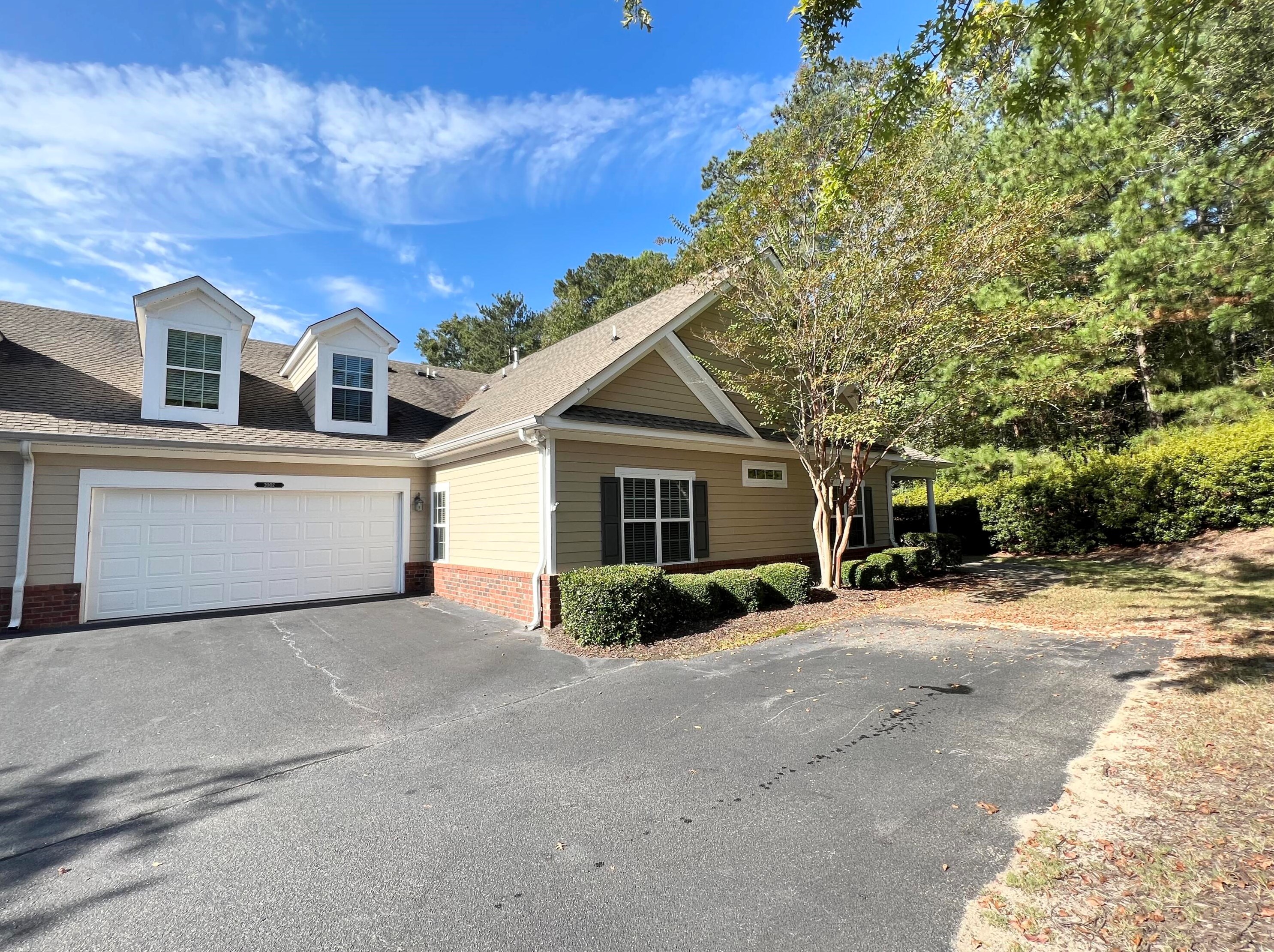 2002 Amberley Dr, Evans, GA 30809