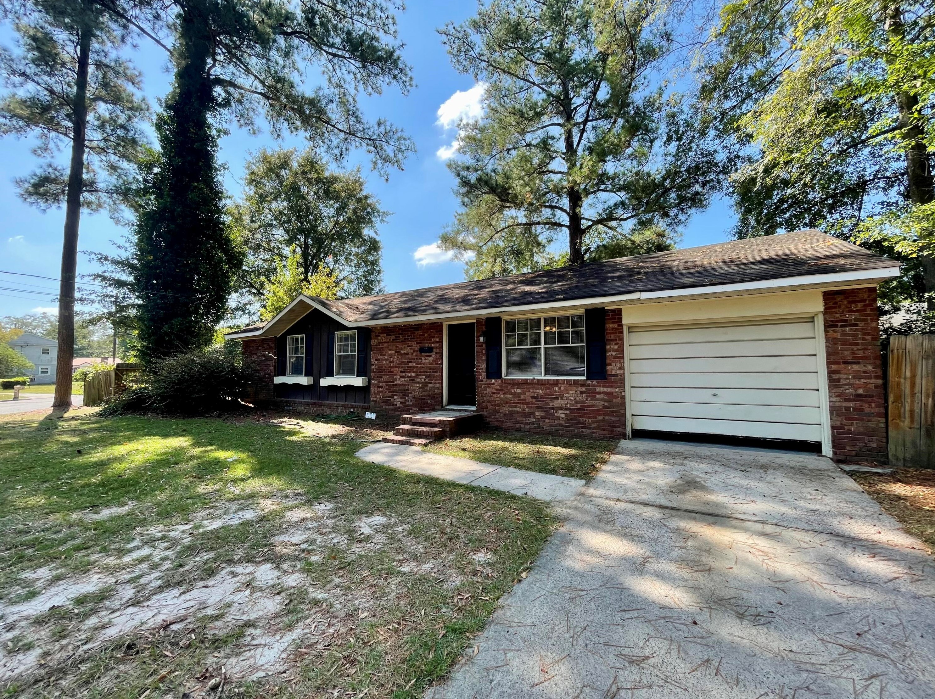 2443 Southgate Dr, Augusta, GA 30906-2396