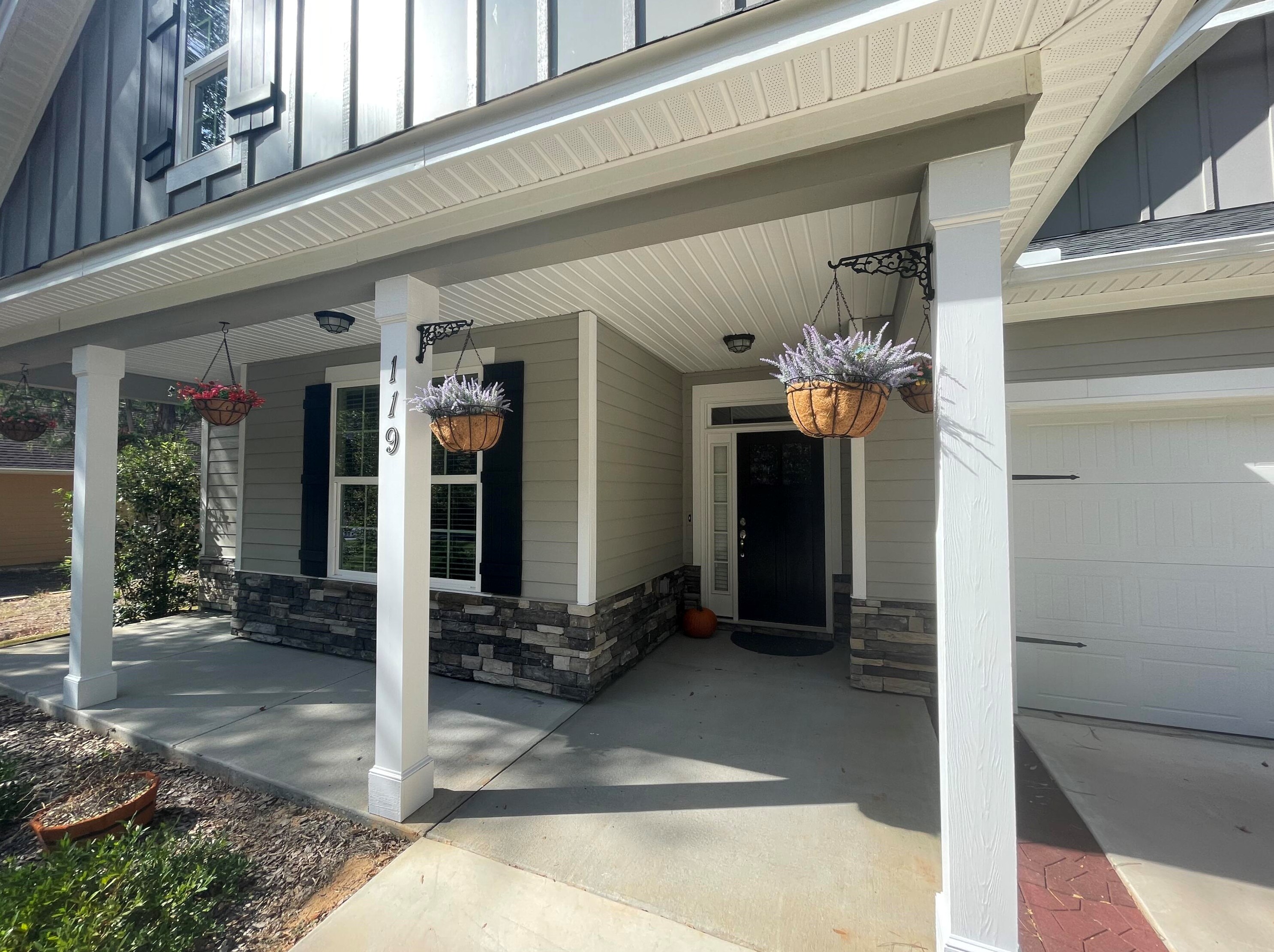 119 Godfrey Dr, Mc Cormick, SC 29835